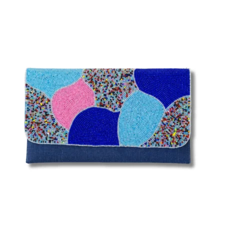 Pochette semi-perlée multicolore  –  broderie perles, fait main en Haïti