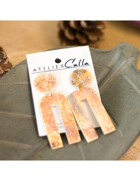 Boucles d'oreilles en corne – Fait main, Haïti