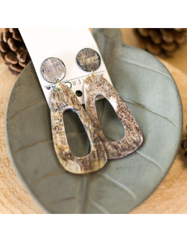 Boucles d'oreilles en corne Atelier Calla | Artisanat haïtien