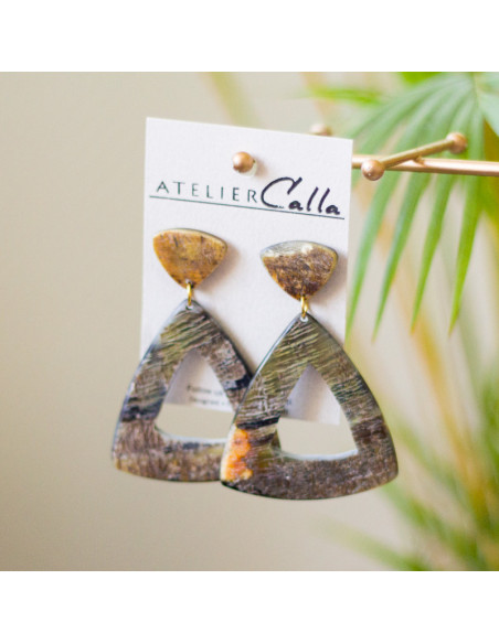 Boucles d'oreilles ANITA en corne - artisanat haïtien