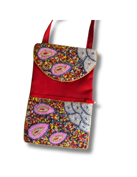 Pochette bandoulière perlée rouge - artisanat haïtien