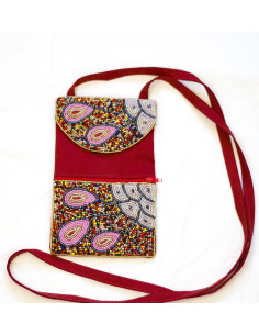 Pochette bandoulière perlée rouge - artisanat haïtien 2